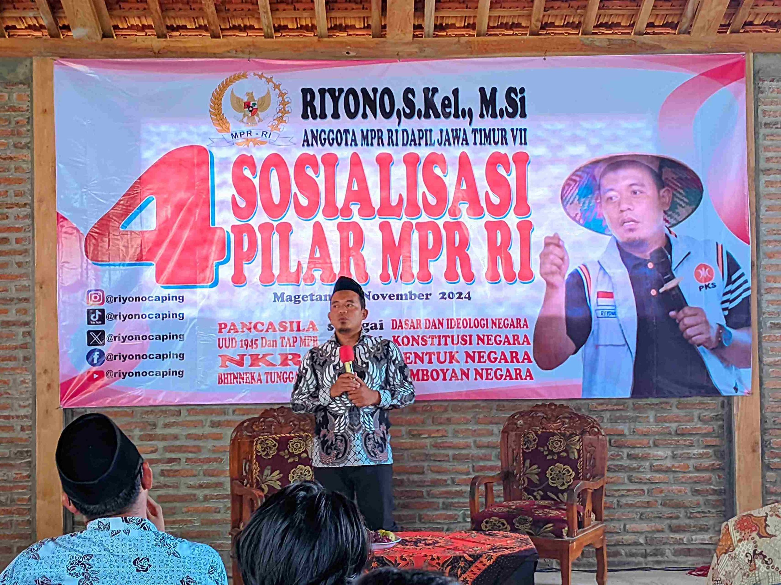 Sosialisasi 4 pilar MPR RI di Desa Jambangan